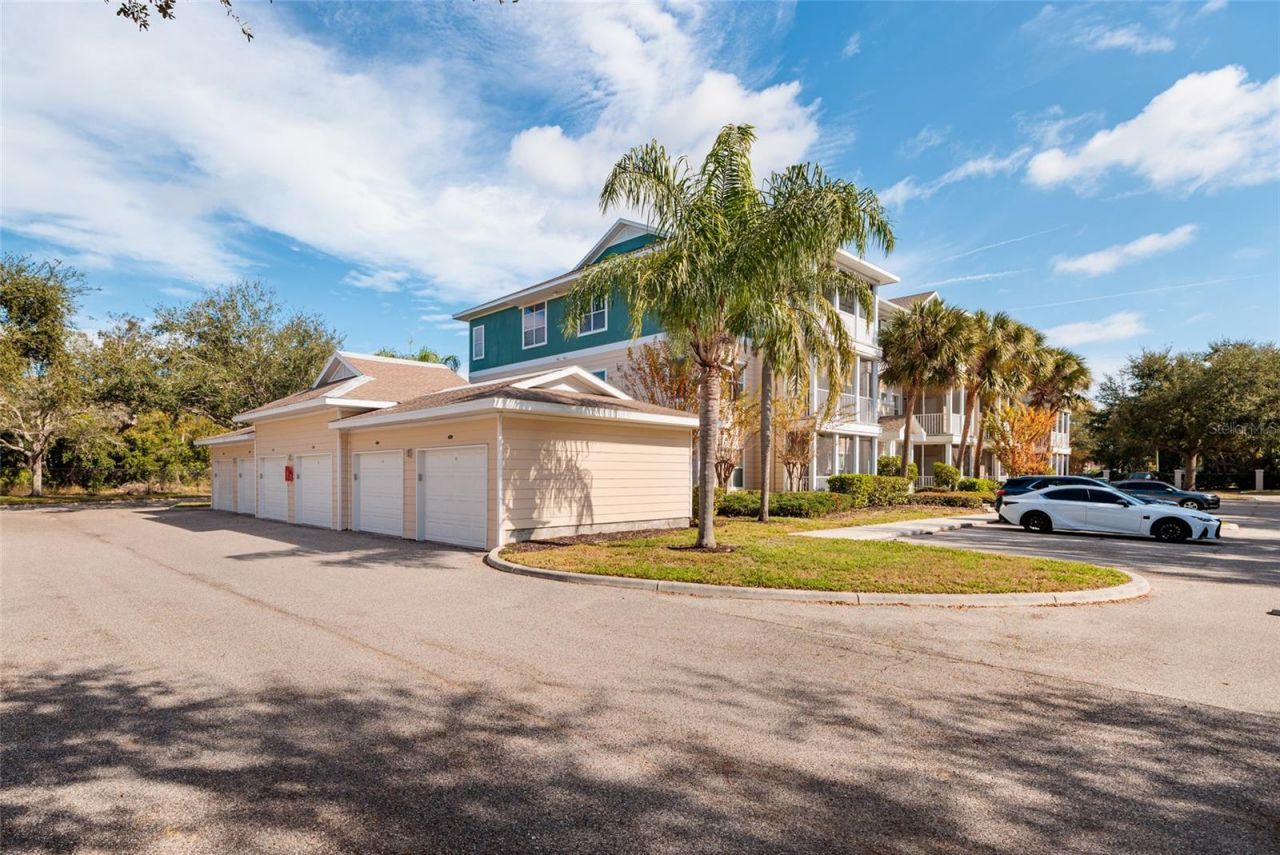 4802 51st Street W, Unit 205, Bradenton, FL 34210 Photo