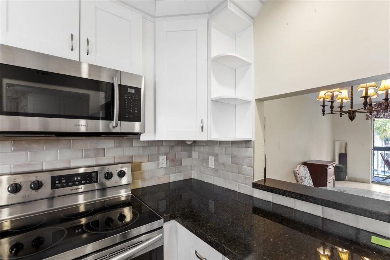 2755 W Atlantic Avenue, Unit 208b, Delray Beach, FL 33445 Photo