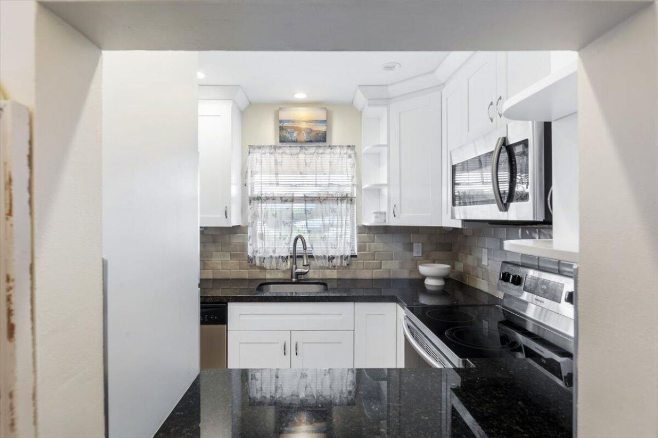 2755 W Atlantic Avenue, Unit 208b, Delray Beach, FL 33445 Photo