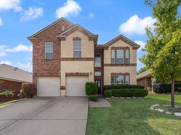 851 Grant Street, Burleson, TX 76028