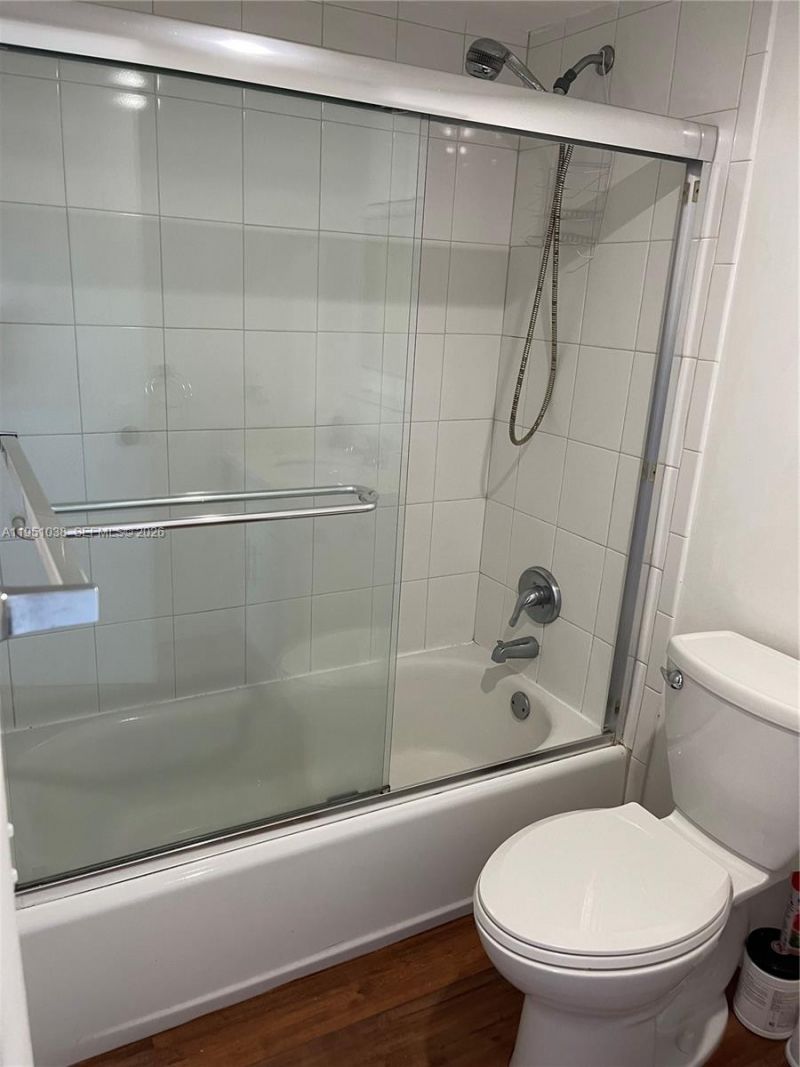 8285 Sunrise Lakes Blvd, Unit 310, Sunrise, FL 33322 Photo