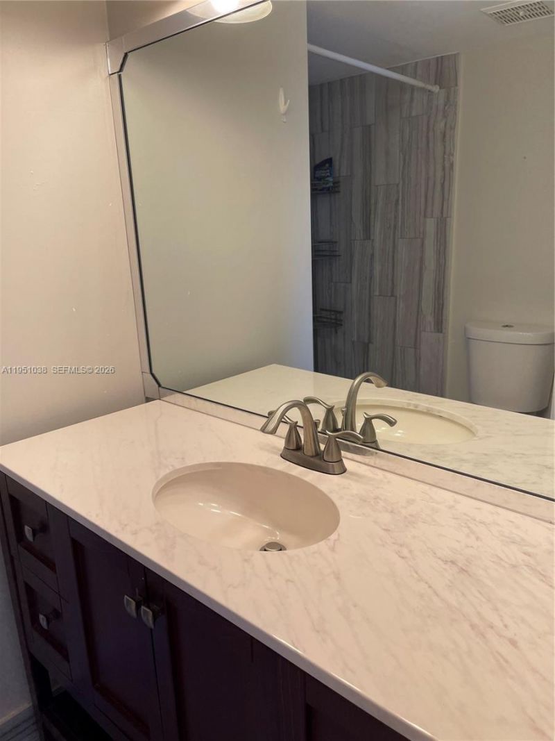 8285 Sunrise Lakes Blvd, Unit 310, Sunrise, FL 33322 Photo