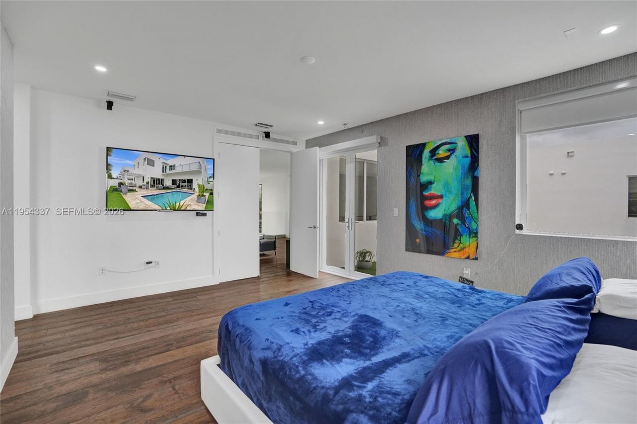 9995 NW 75th St, Doral, FL 33178 Photo