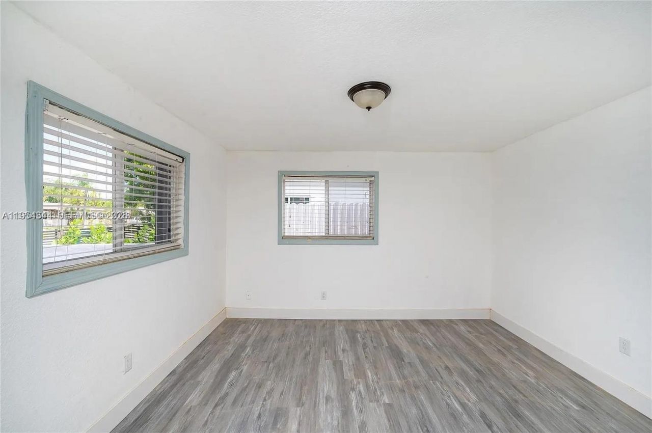 11950 SW 182nd Ter, Miami, FL 33177 Photo