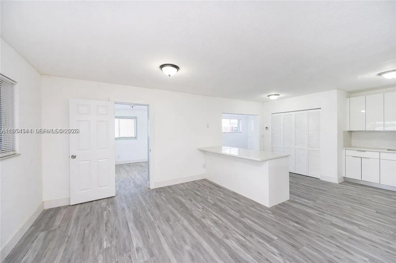 11950 SW 182nd Ter, Miami, FL 33177 Photo