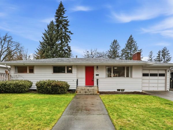 3437 W Taft Dr, Spokane, WA 99208