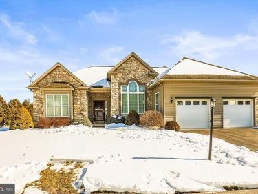 153 LAURA LANE, GETTYSBURG, PA 17325