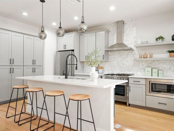 5109 Stone Gate DR, Unit 2, Austin, TX 78721