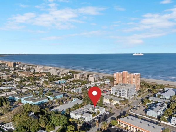 280 Hayes Avenue, Unit Unt9, Cocoa Beach, FL 32931