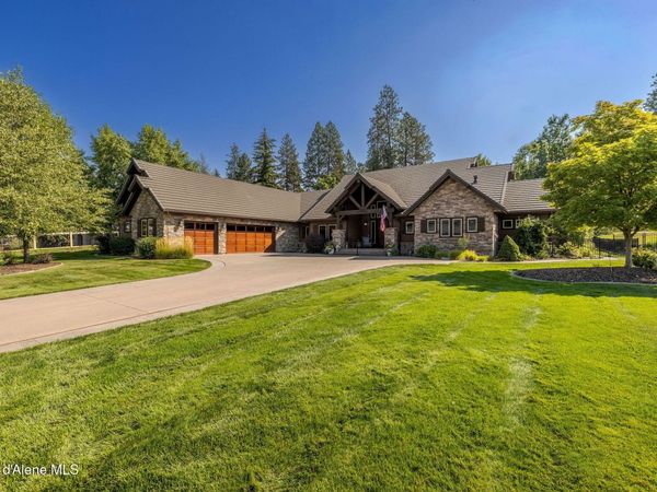 1560 E Bruin LOOP, Hayden, ID 83835