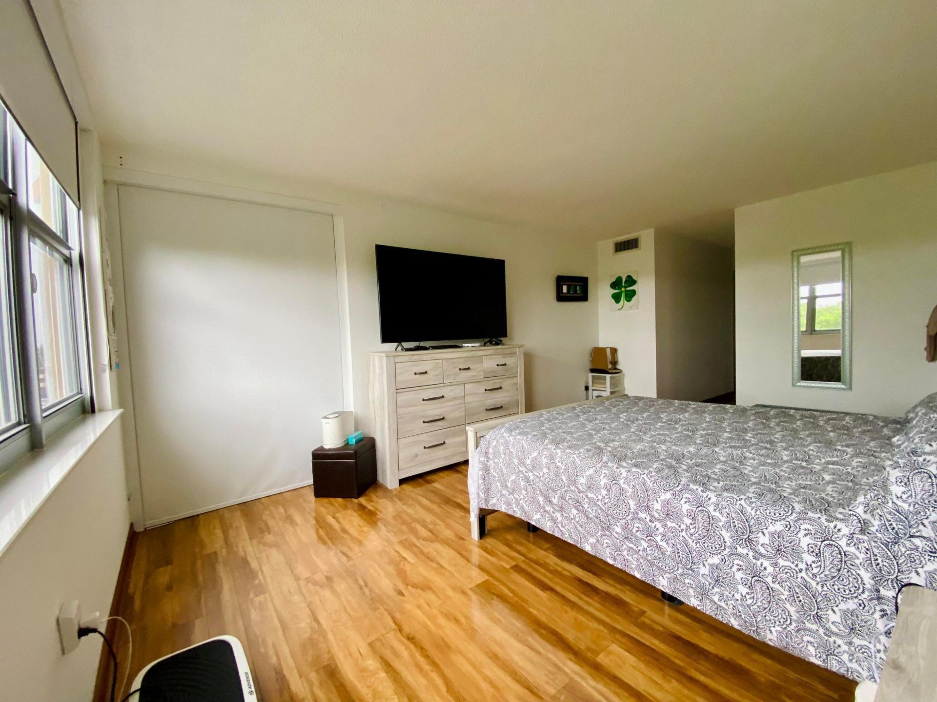 1750 NE 191st Street, Unit 600, Miami, FL 33179 Photo