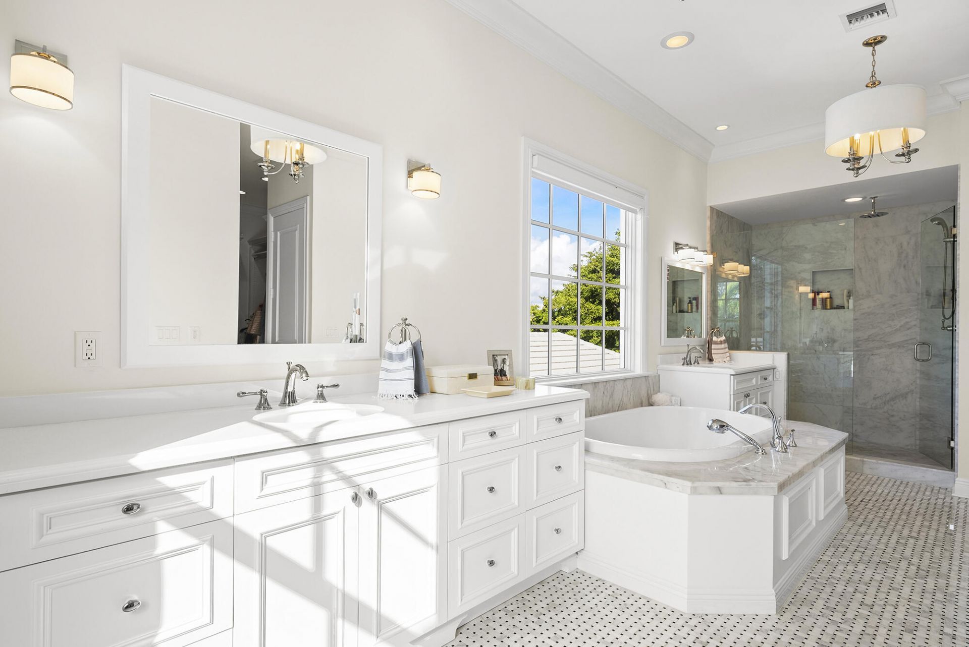 124 Forest Hill Boulevard, West Palm Beach, FL 33405 Photo