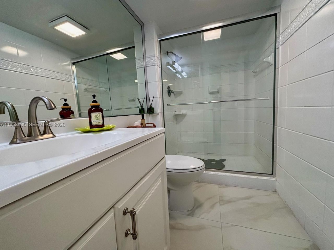 20301 W Country Club Dr, Unit 1126, Aventura, FL 33180 Photo