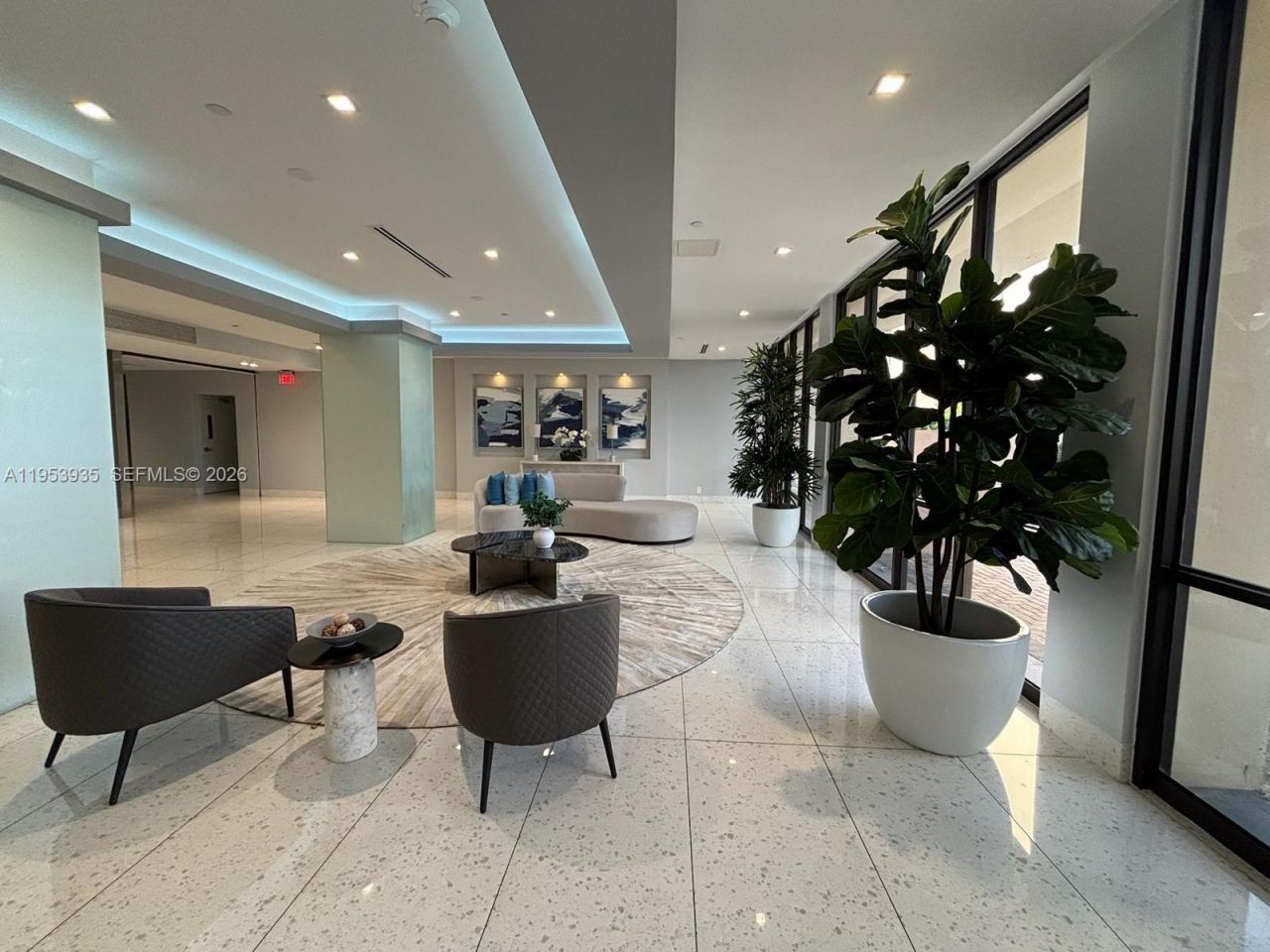 20301 W Country Club Dr, Unit 1126, Aventura, FL 33180 Photo