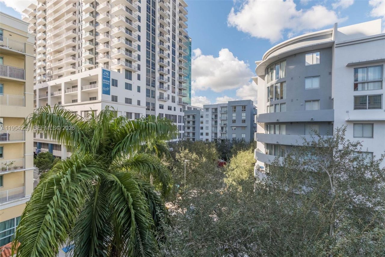 7355 SW 89th St, Unit 502N, Miami, FL 33156 Photo