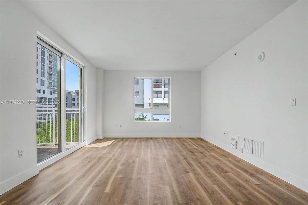 7355 SW 89th St, Unit 502N, Miami, FL 33156 Photo