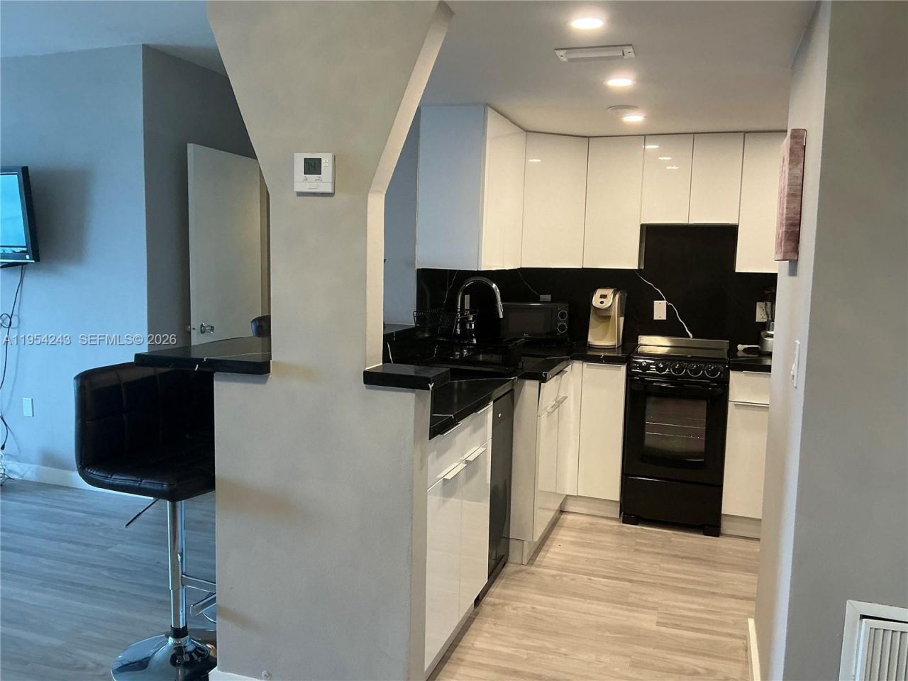 800 West Ave, Unit 533, Miami Beach, FL 33139 Photo