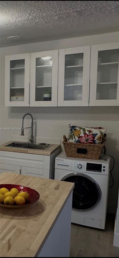 2433 NW 20th St, Fort Lauderdale, FL 33311 Photo