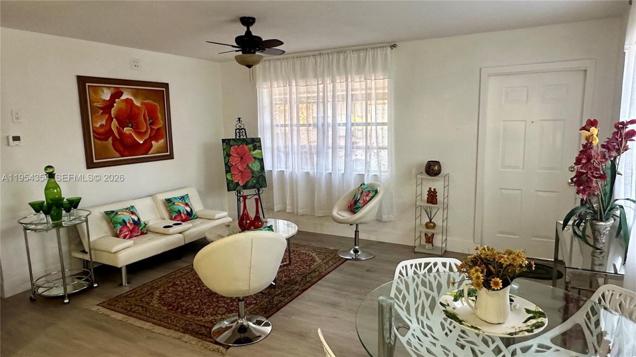 2433 NW 20th St, Fort Lauderdale, FL 33311 Photo