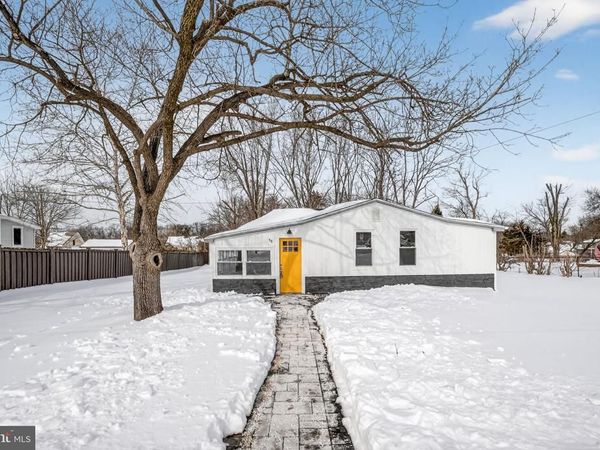 58 BELVIDERE AVENUE, LAMBERTVILLE, NJ 08530