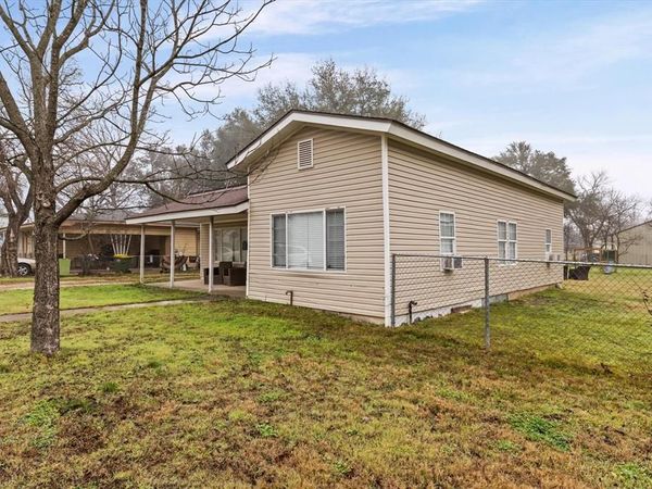 518 Clark, Marlin, TX 76661