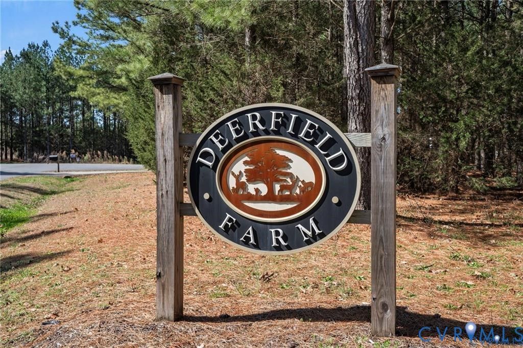 15181 Fawn Hollow Trail, Beaverdam, VA 23047 Main Photo