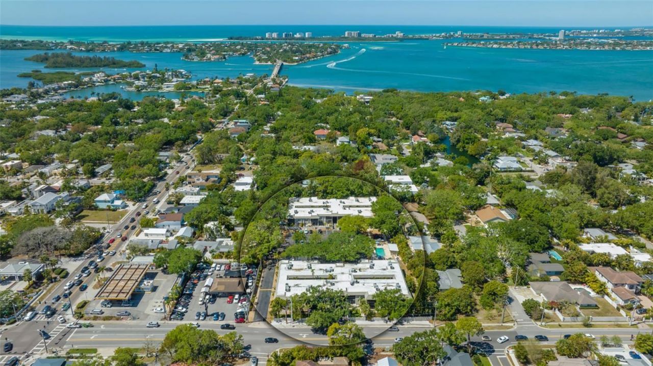 3350 S Osprey Avenue, Unit 204A, Sarasota, FL 34239 Photo