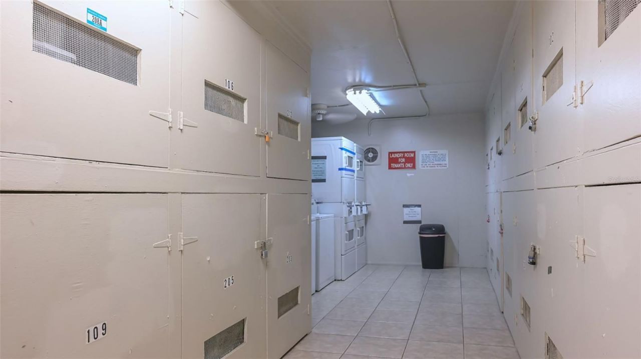 3350 S Osprey Avenue, Unit 204A, Sarasota, FL 34239 Photo