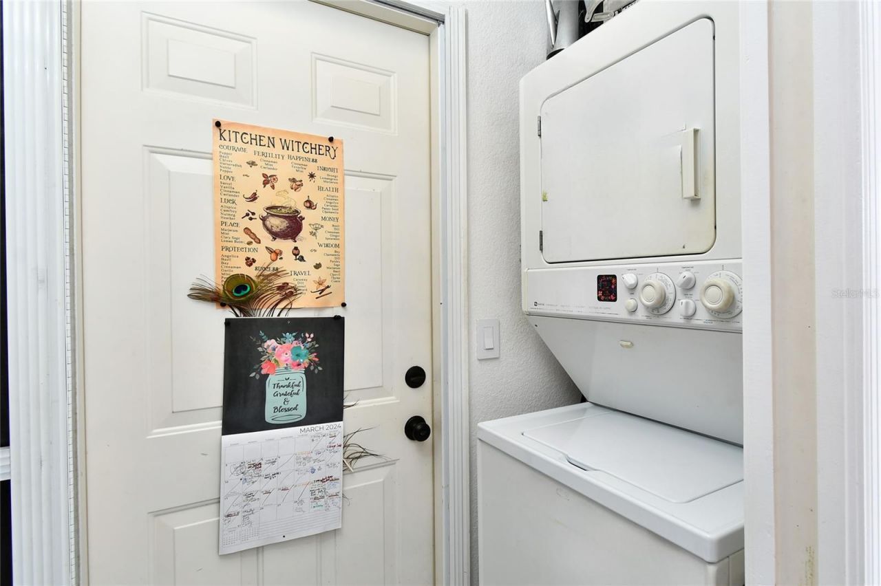 550 E Islamorada Boulevard, Punta Gorda, FL 33955 Photo