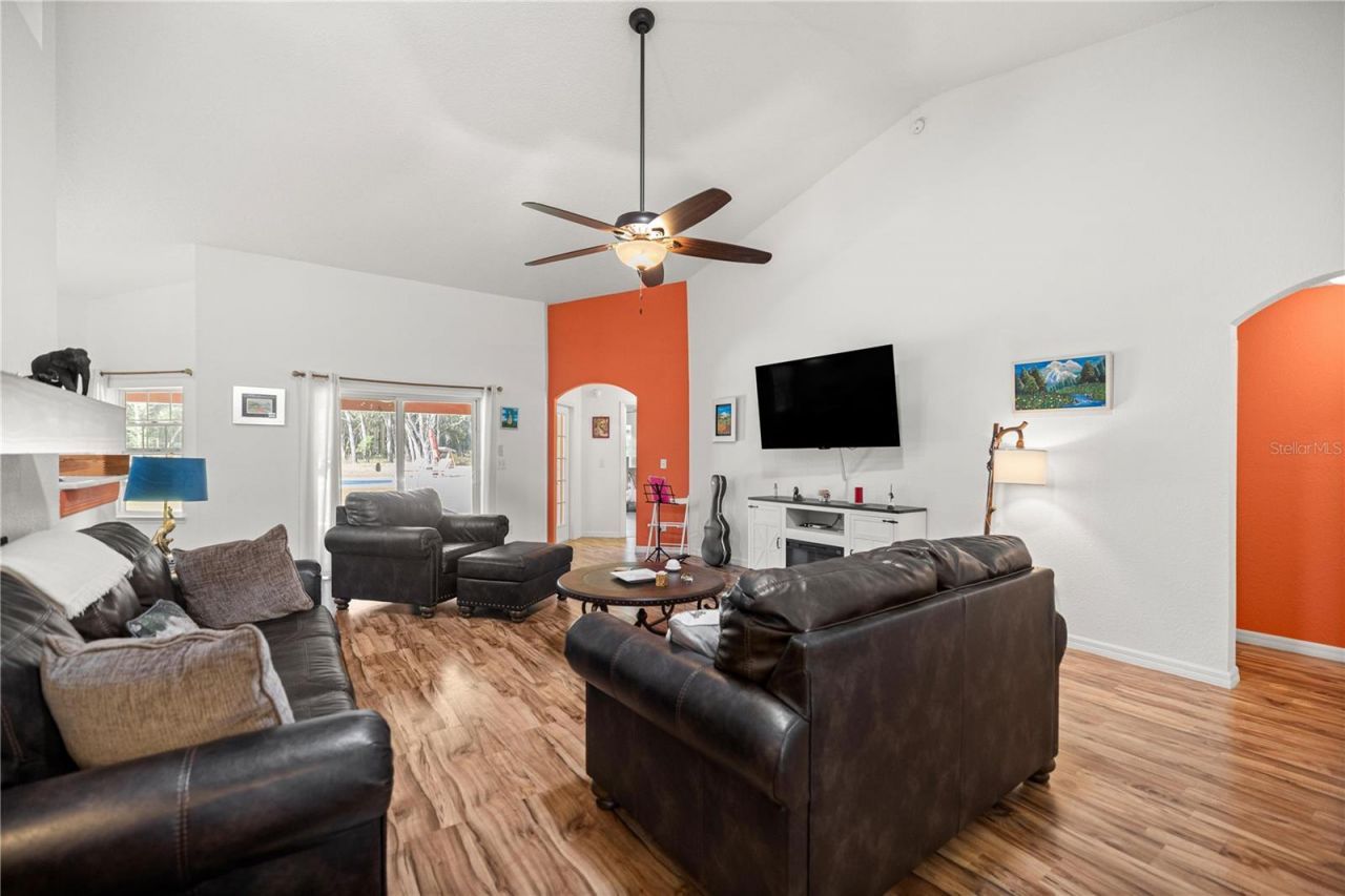 8490 SE 110th Street Road, Belleview, FL 34420 Photo