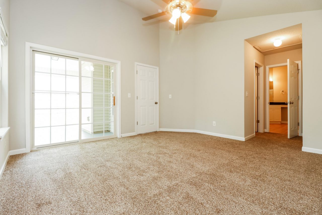 108 Jupiter Lane Photo 13