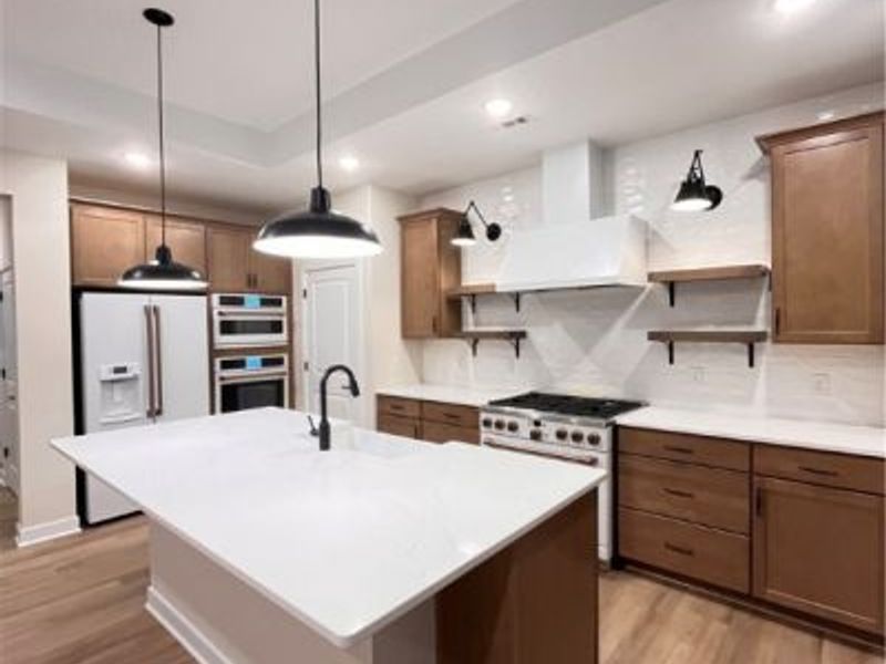 2159 Myla Way, Amherst, OH 44001 Photo 3