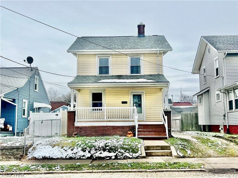 1227 Greenfield Avenue SW, Canton, OH 44706 Photo 1