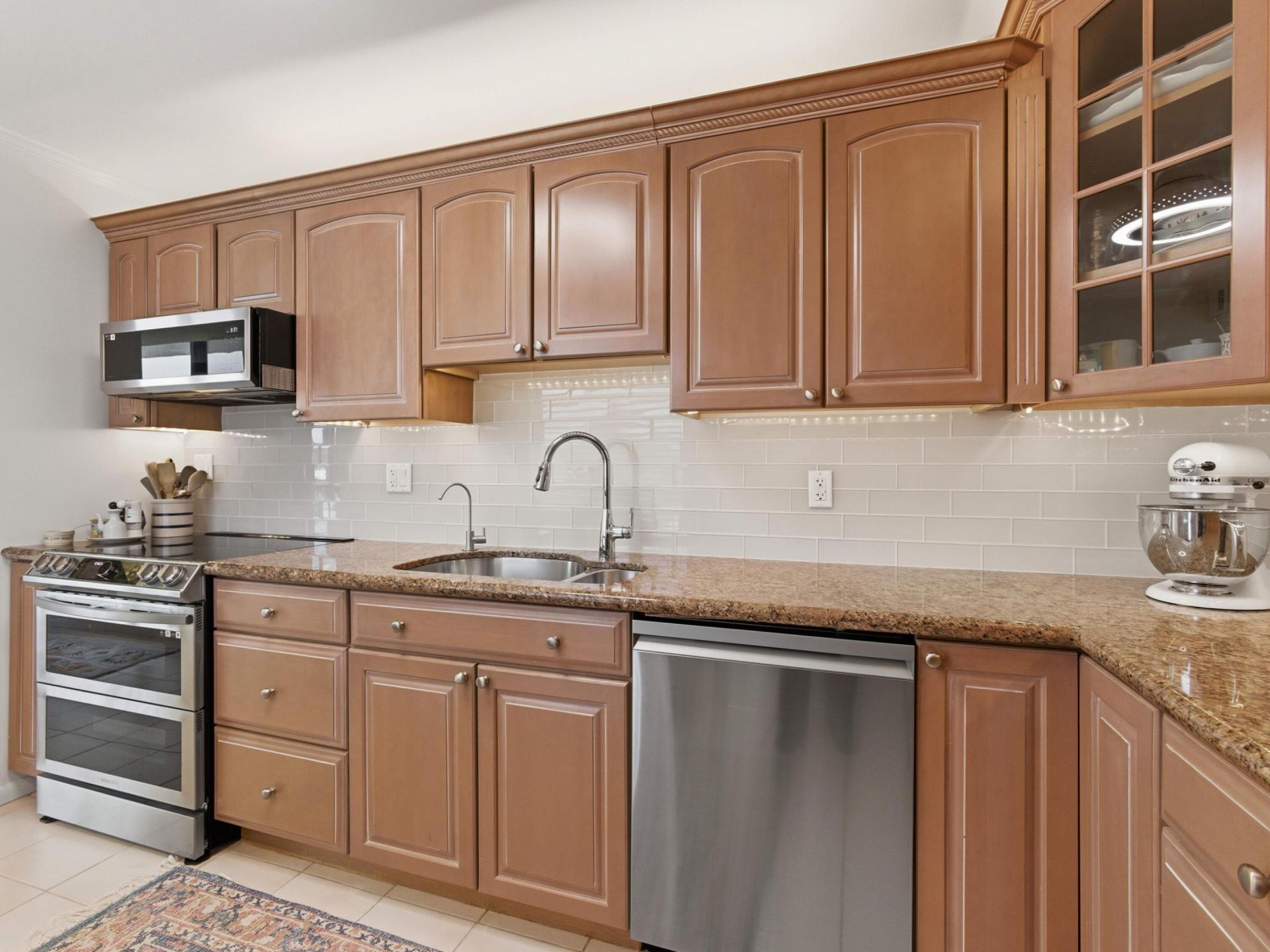 2520 Presidential Way, Unit 203, West Palm Beach, FL 33401 Photo