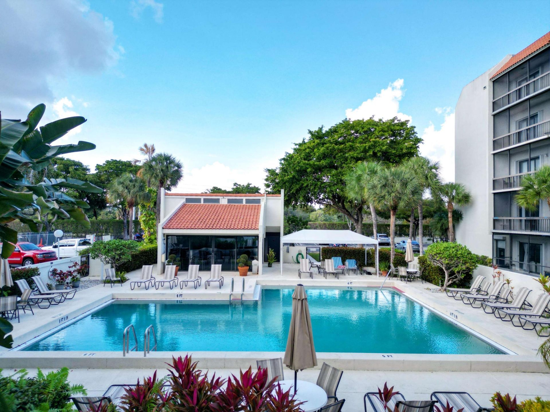 2520 Presidential Way, Unit 203, West Palm Beach, FL 33401 Photo