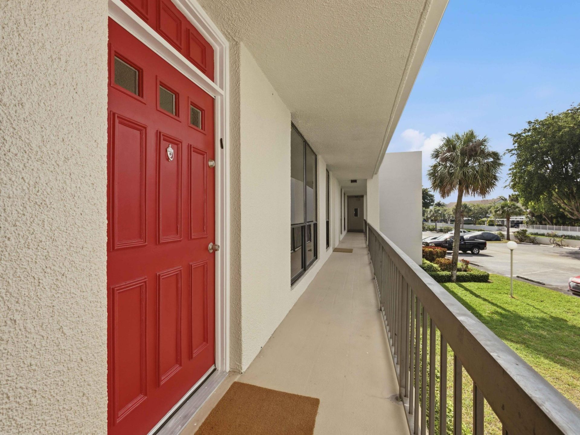 2520 Presidential Way, Unit 203, West Palm Beach, FL 33401 Photo