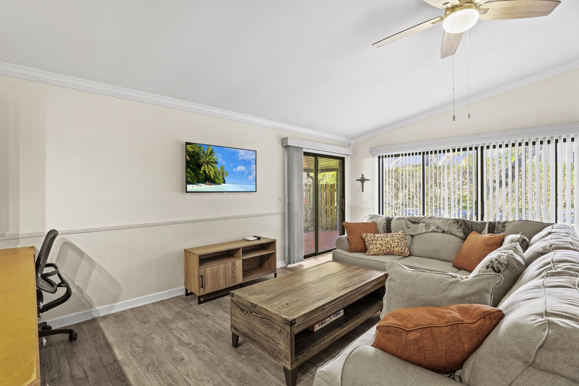 1089 Raintree Drive, Palm Beach Gardens, FL 33410 Photo