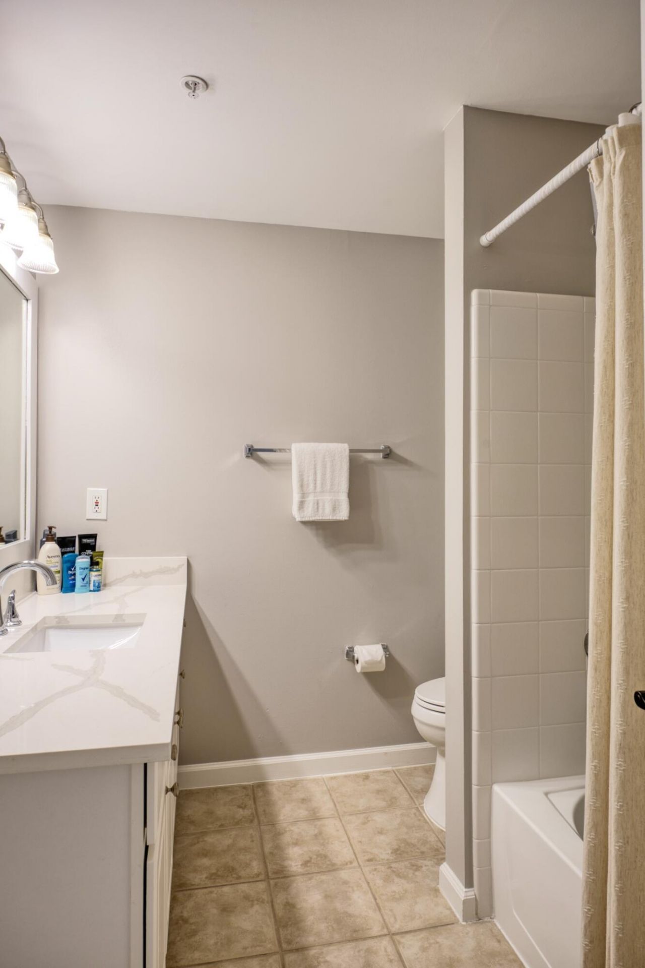 2020 Alta Meadows Lane, Unit 503, Delray Beach, FL 33444 Photo