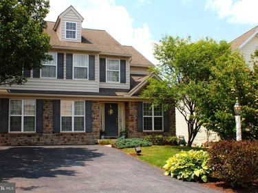 485 THOMAS ARMOR DRIVE, WINDSOR, PA 17366