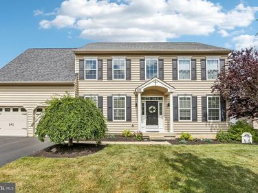 955 YORKSHIRE DRIVE, BREINIGSVILLE, PA 18031