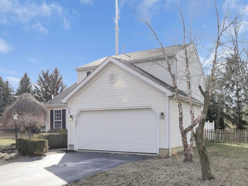 4583 Fern Trail Drive, Hilliard, OH 43026 Photo 3