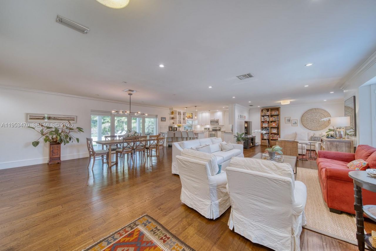 9750 SW 96 Ct, Miami, FL 33176 Photo