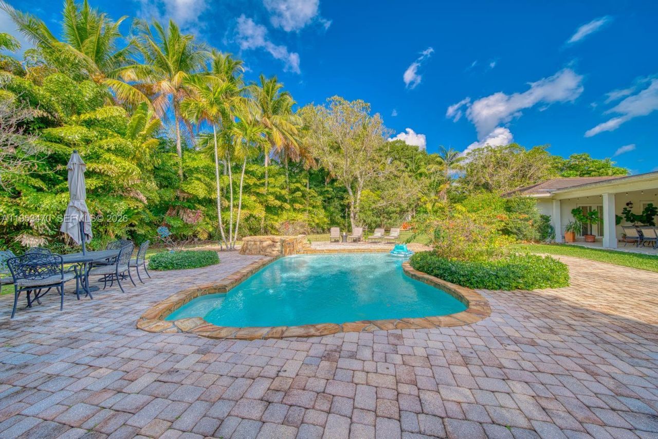 9750 SW 96 Ct, Miami, FL 33176 Photo