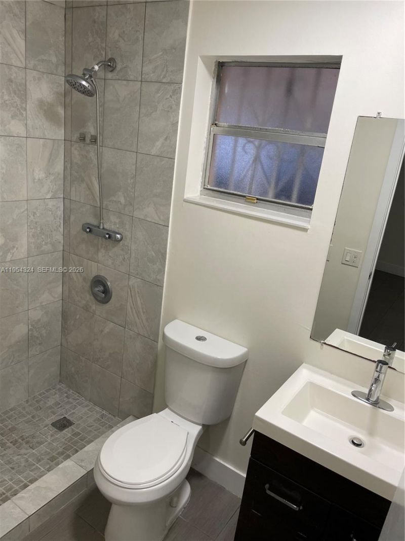 Please Call For Address, Miami, FL 33125 Photo