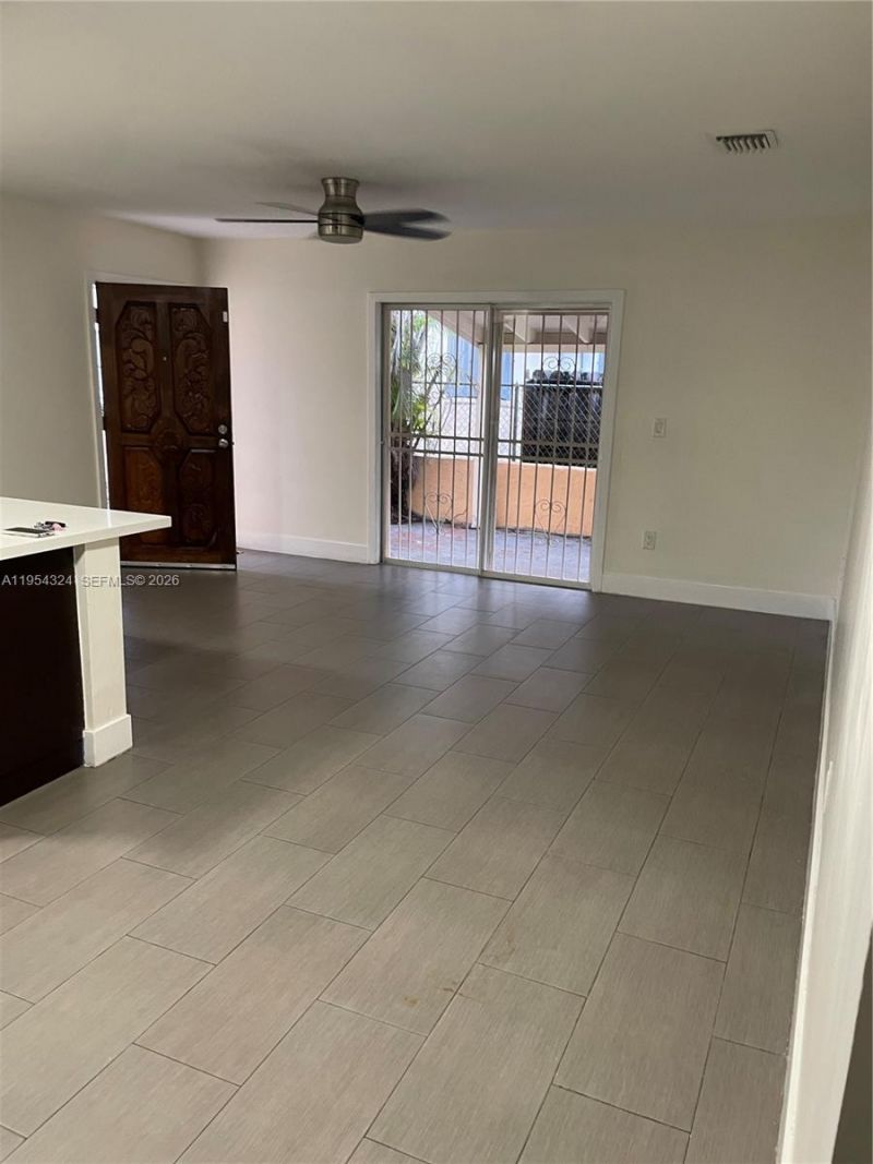 Please Call For Address, Miami, FL 33125 Photo