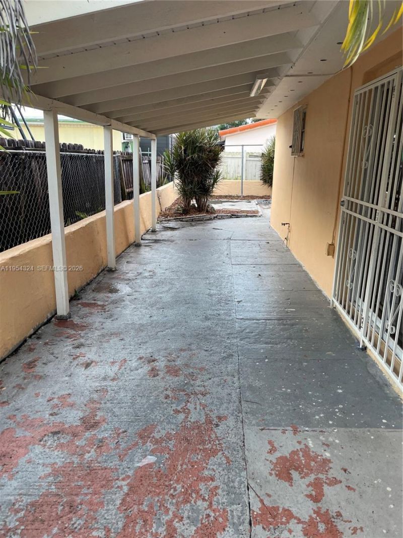 Please Call For Address, Miami, FL 33125 Photo