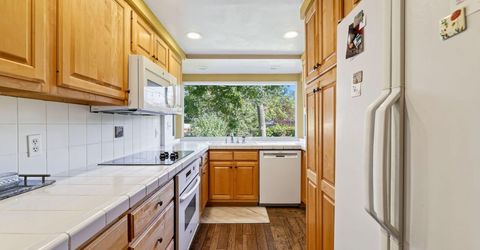 1464 Mark Twain Avenue, Reno, NV 89509 Photo