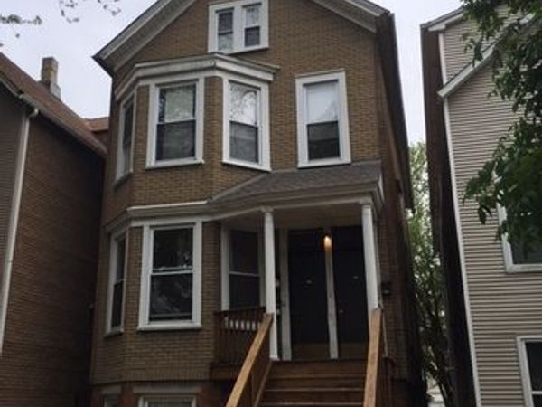 2117 W Melrose Street, Chicago, IL 60618