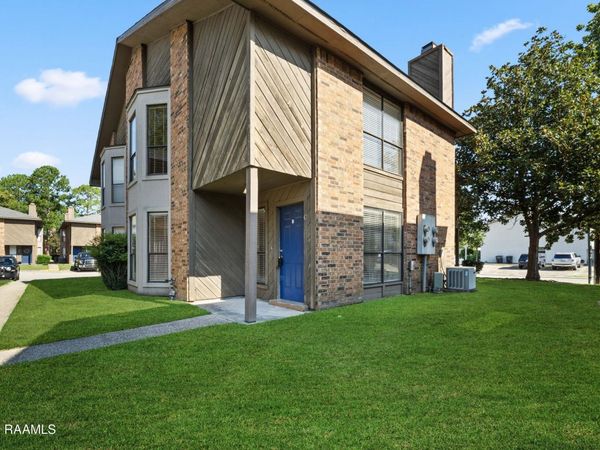 1983 S Brightside View Drive, Unit C, Baton Rouge, LA 70820