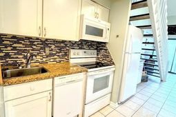 1100 Possum Trot Rd. photo 4